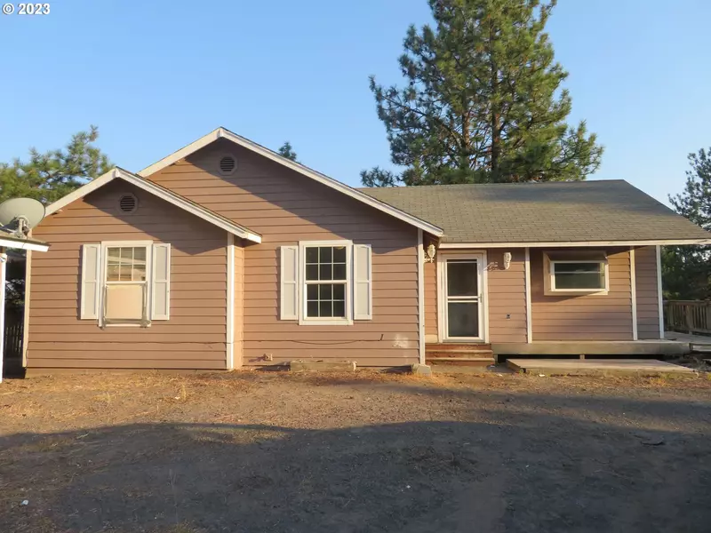 19126 PUMICE BUTTE RD, Bend, OR 97702