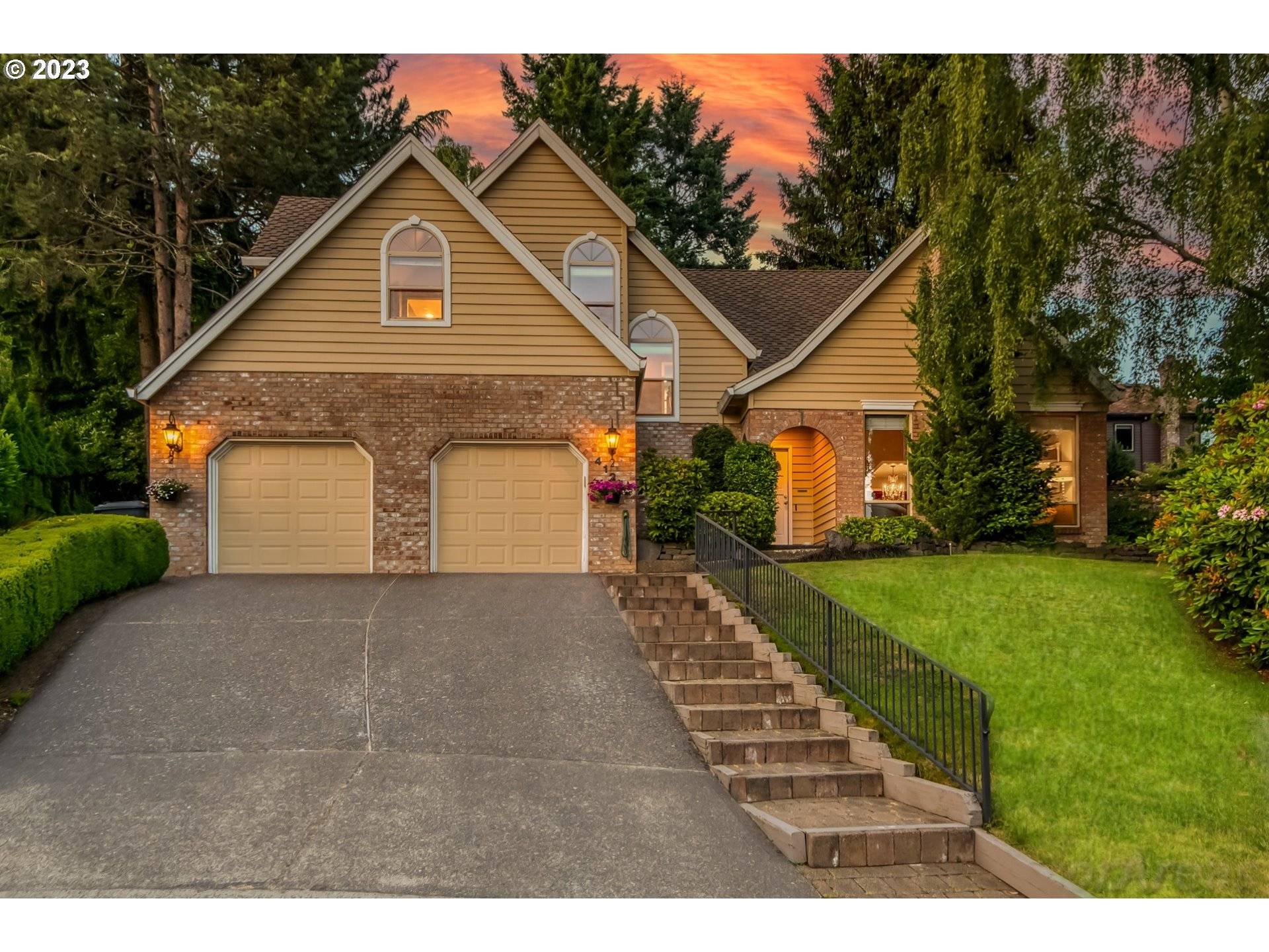 Lake Oswego, OR 97035,4121 HEDGE NETTLE CT