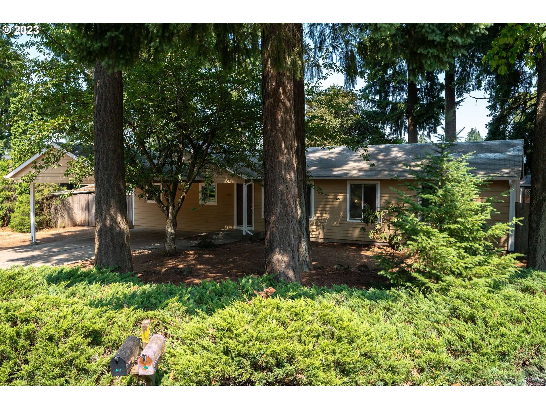 Lake Oswego, OR 97035,5733 KIMBALL CT