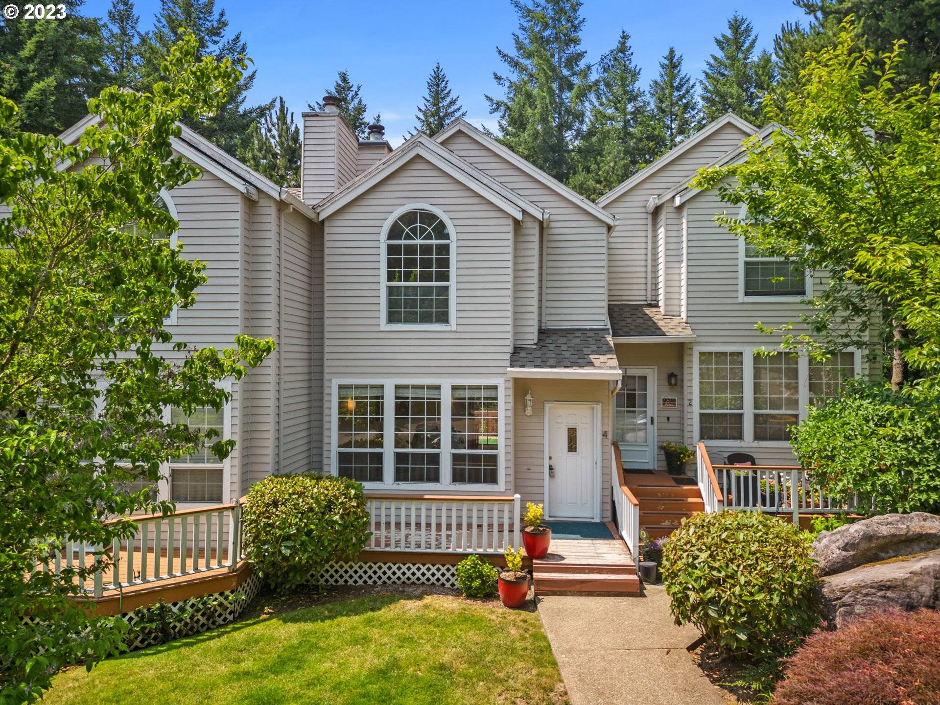 4 ERASMUS ST, Lake Oswego, OR 97035