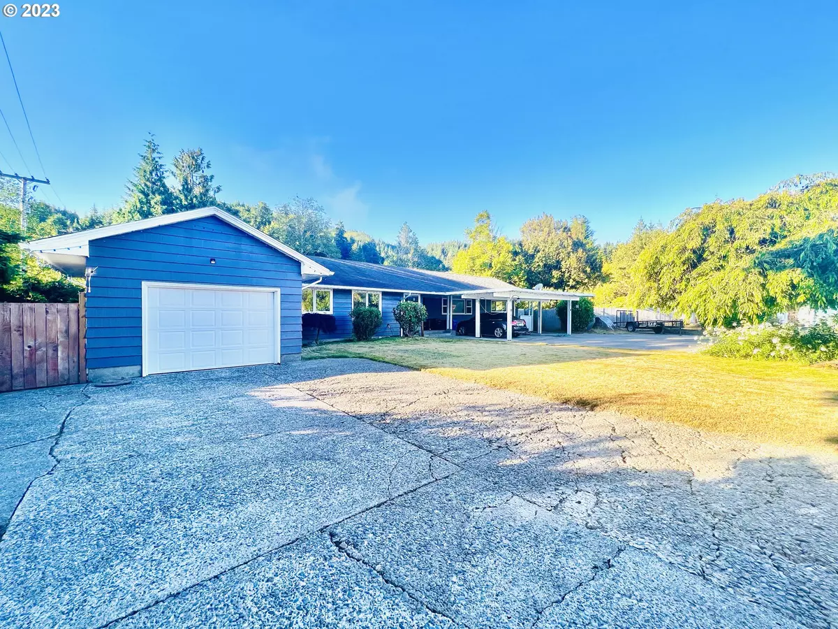 Reedsport, OR 97467,2420 GARDENS AVE