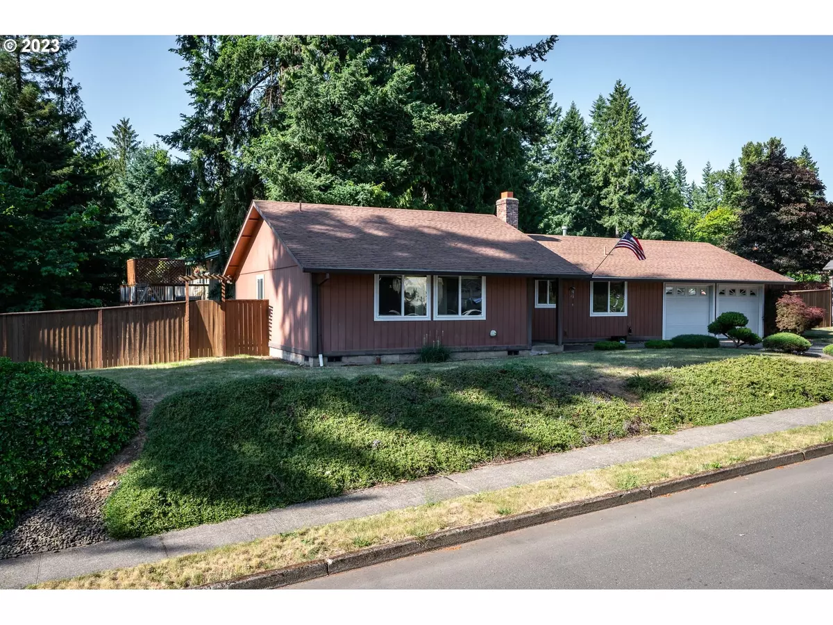 Sandy, OR 97055,39225 BARKER CT