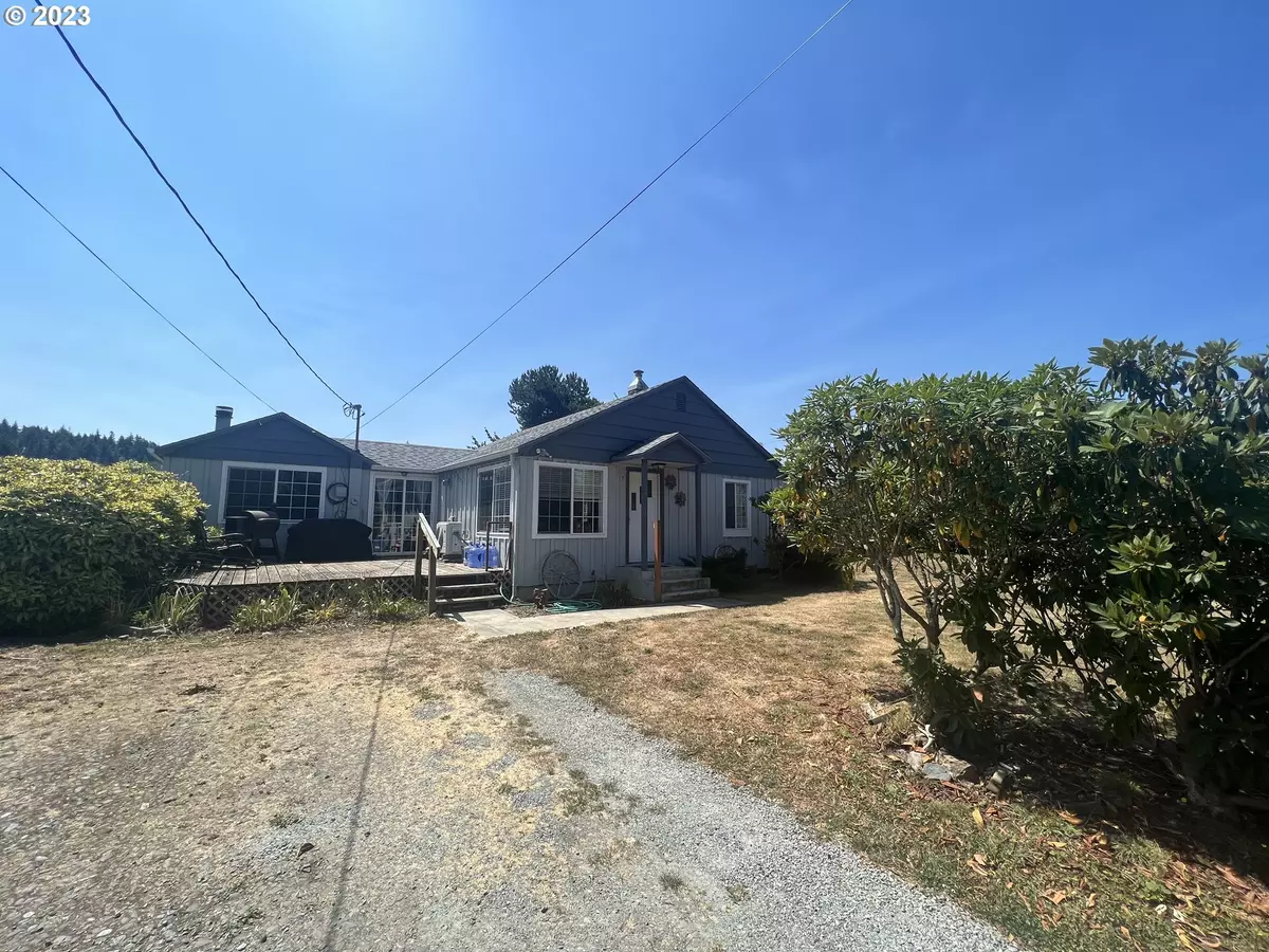 Myrtle Point, OR 97458,2336 MAPLE ST