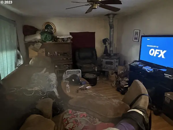 Springfield, OR 97478,477 70TH ST