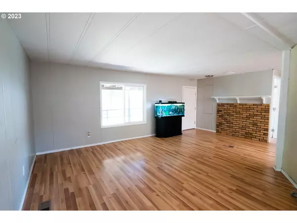 Springfield, OR 97478,543 S 51ST PL