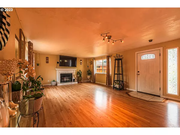 Springfield, OR 97478,1111 S 44TH ST