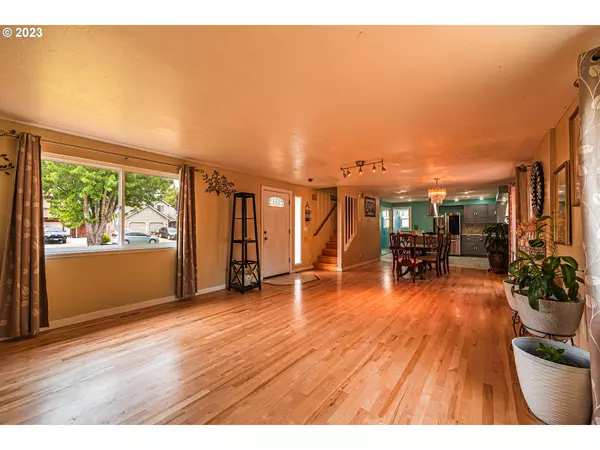 Springfield, OR 97478,1111 S 44TH ST