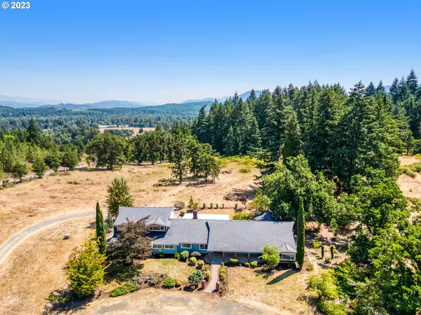 Dexter, OR 97431,83369 RATTLESNAKE RD