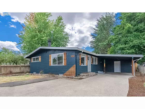 1415 N 3RD AVE, Kelso, WA 98626