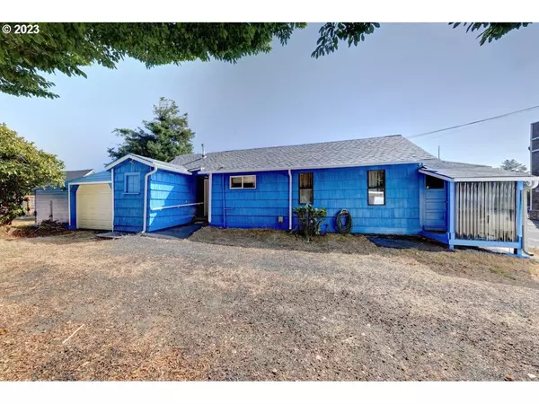 Seaside, OR 97138,920 6TH AVE