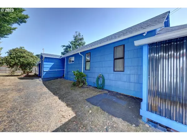 Seaside, OR 97138,920 6TH AVE