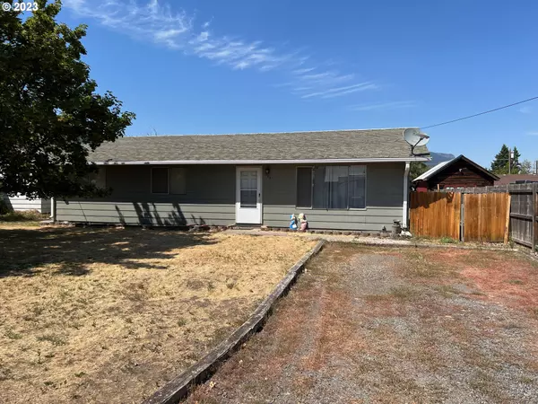 205 LAKE AVE, La Grande, OR 97850