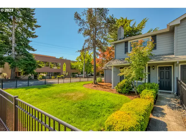 Portland, OR 97229,1265 NW TRAIL AVE #11