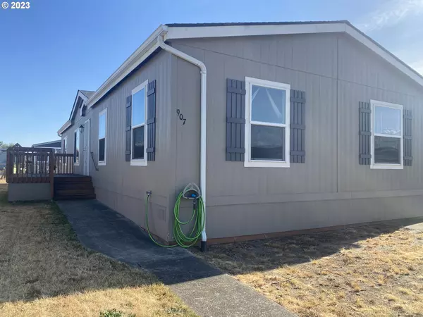 Aumsville, OR 97325,907 YORK ST ##84