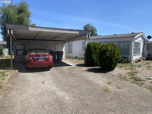 Mc Minnville, OR 97128,1145 SW CYPRESS ST #53