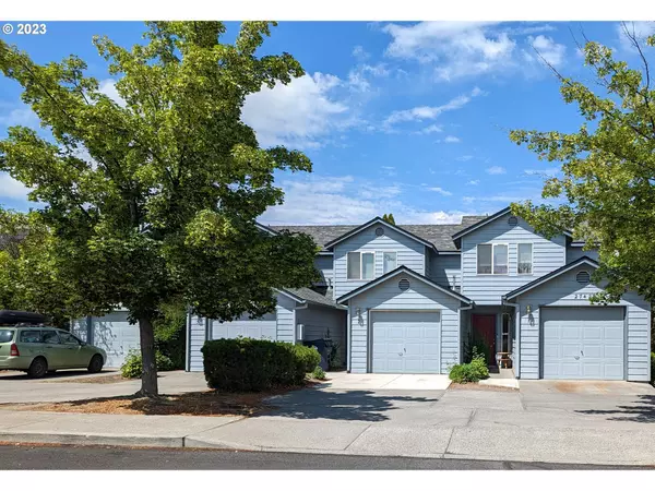 Bend, OR 97701,2742 NE MESA CT