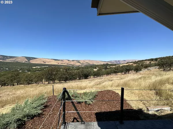 The Dalles, OR 97058,5650 CHERRY HEIGHTS RD