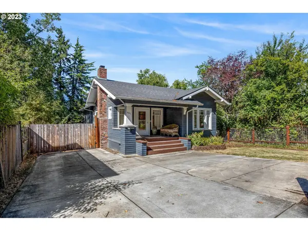 681 W 28TH AVE, Eugene, OR 97405