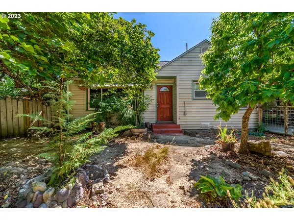 1245 TYLER ST, Eugene, OR 97402