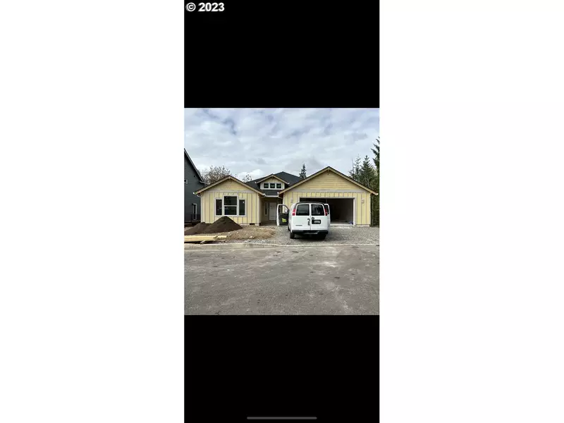 1491 NE Mary TER, Estacada, OR 97023