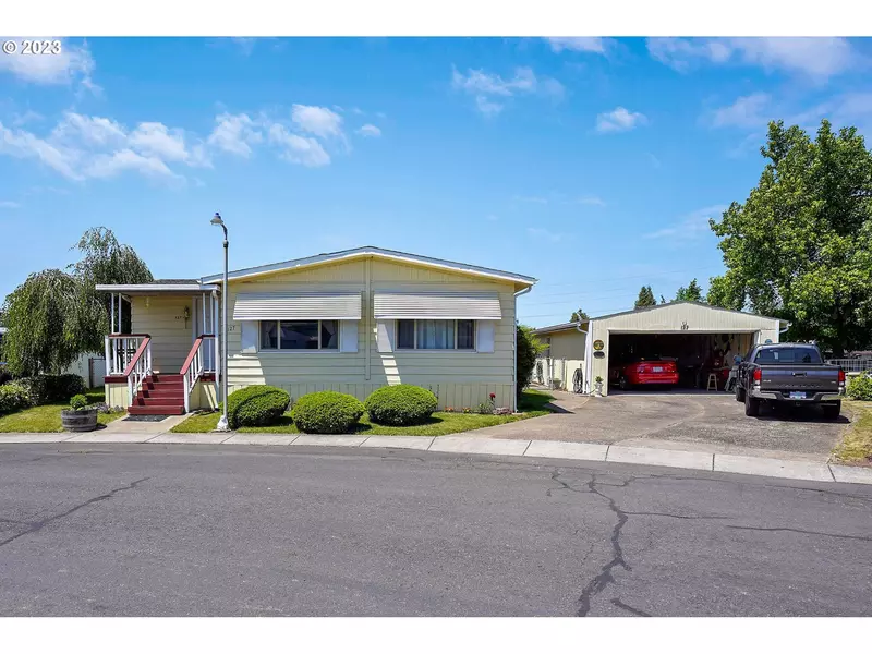 5355 RIVER RD N #127, Keizer, OR 97303