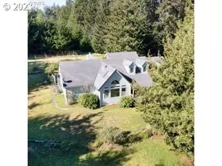 95150 GREGGS CREEK RD, Gold Beach, OR 97444