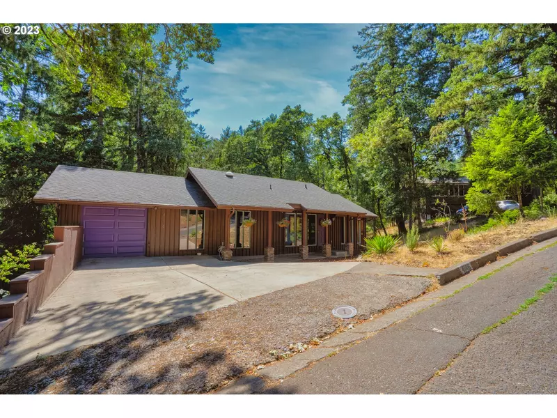 4146 NORMANDY WAY, Eugene, OR 97405