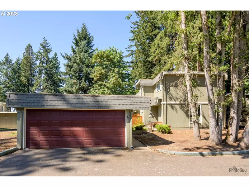 1500 NORKENZIE RD #45, Eugene, OR 97401