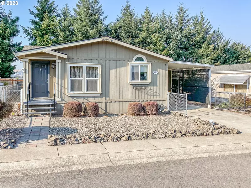 123 TWIN OAKS LOOP, Winston, OR 97496