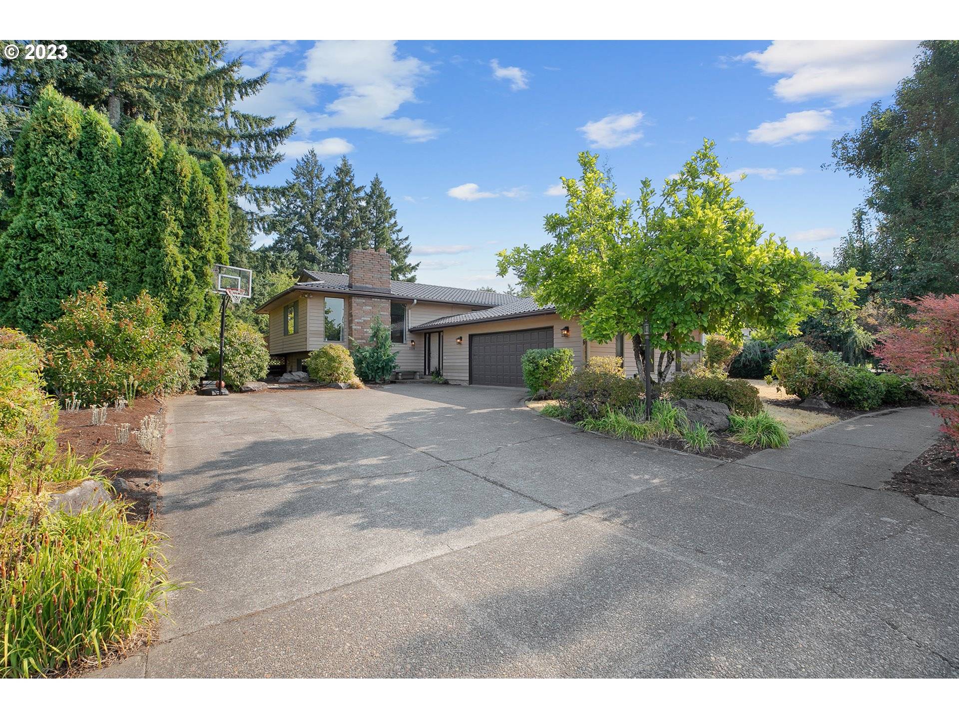 Forest Grove, OR 97116,3339 LAVINA DR