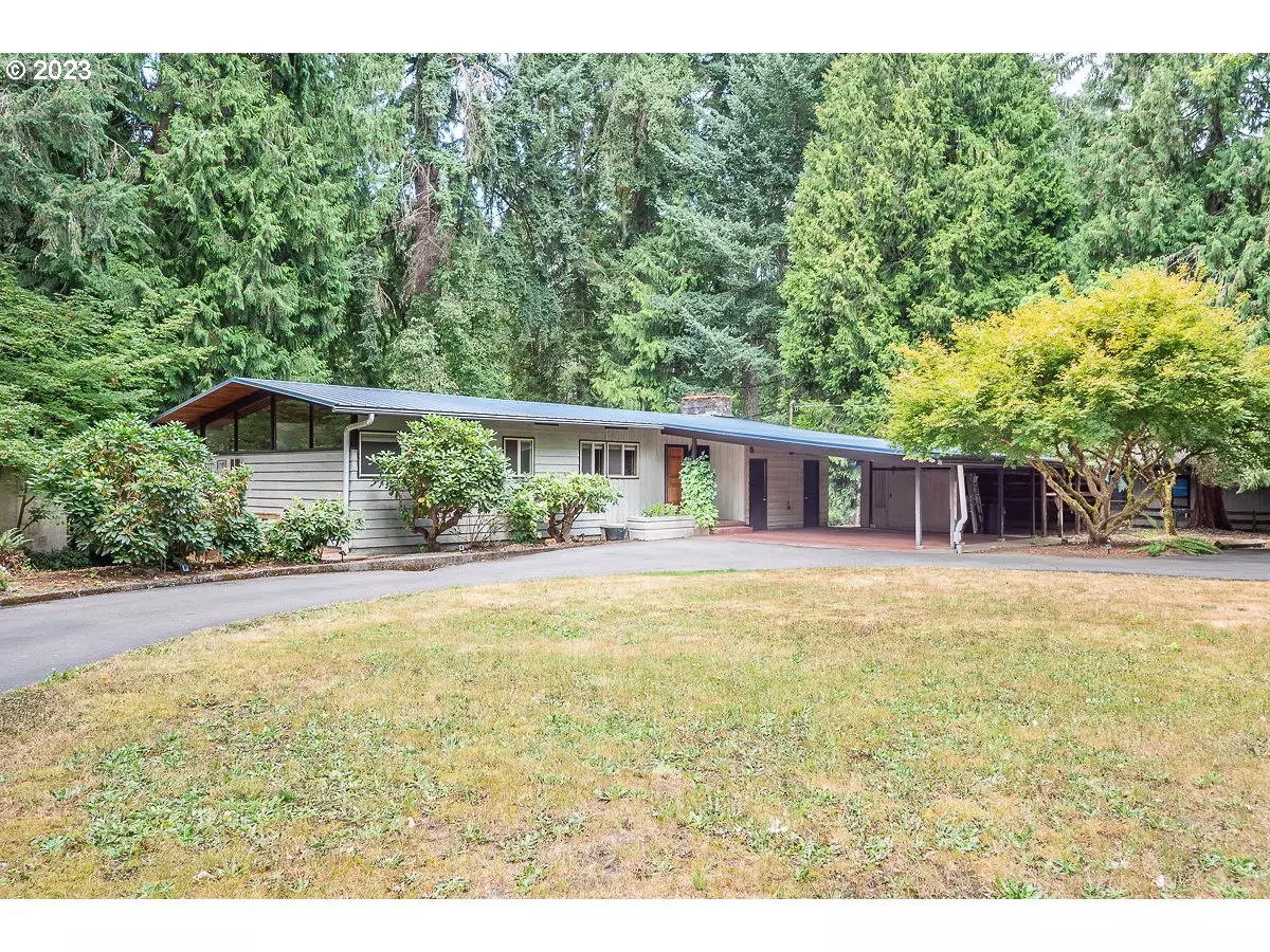 West Linn, OR 97068,18833 OLD RIVER DR