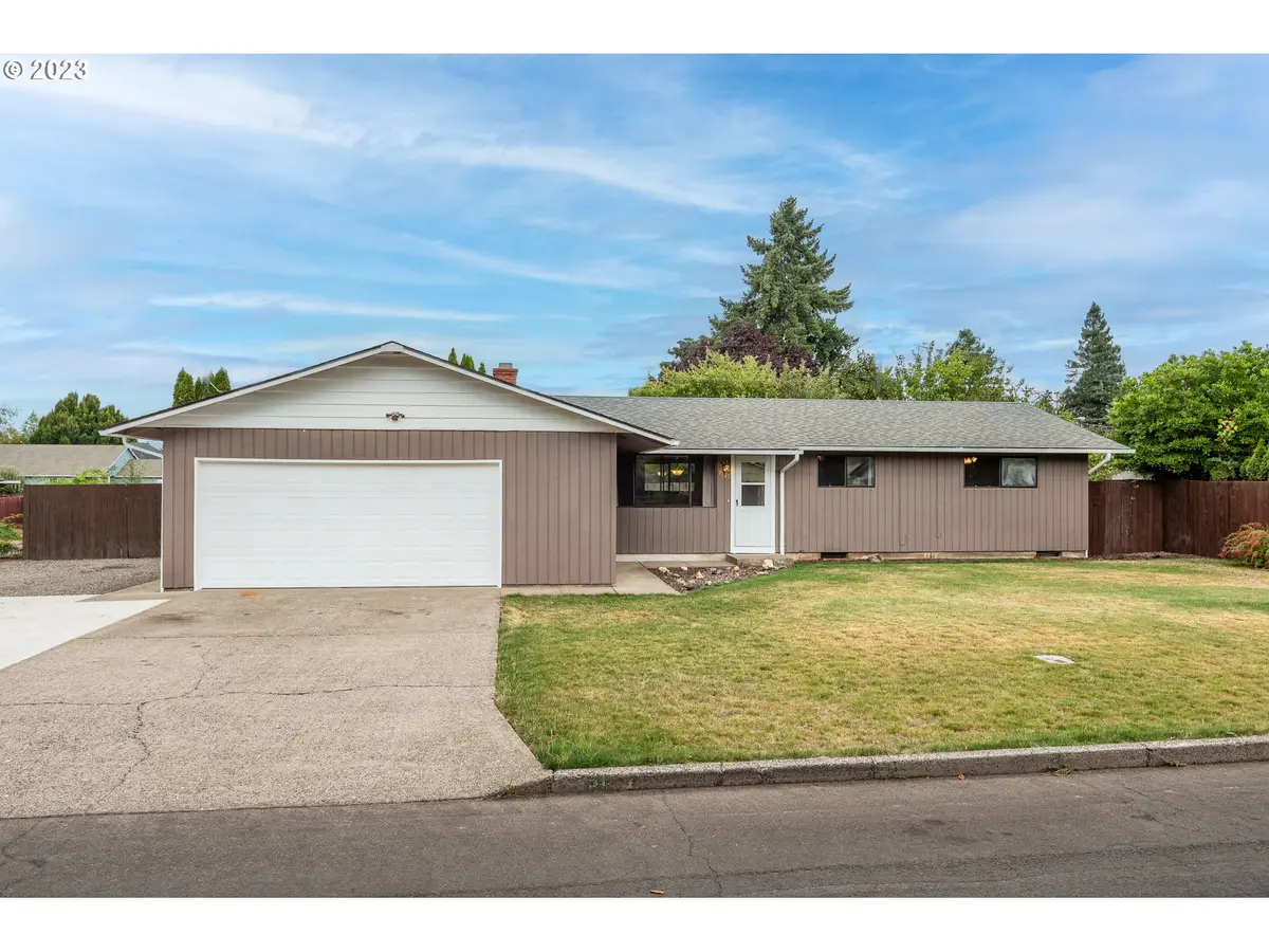 3125 COLUMBINE ST, Eugene, OR 97404