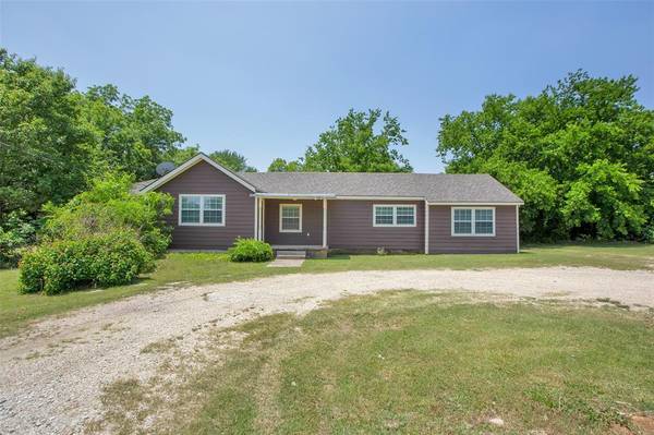 9843 FM 2071,  Valley View,  TX 76272