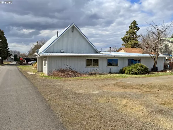 Goldendale, WA 98620,218 S Chatfield ST