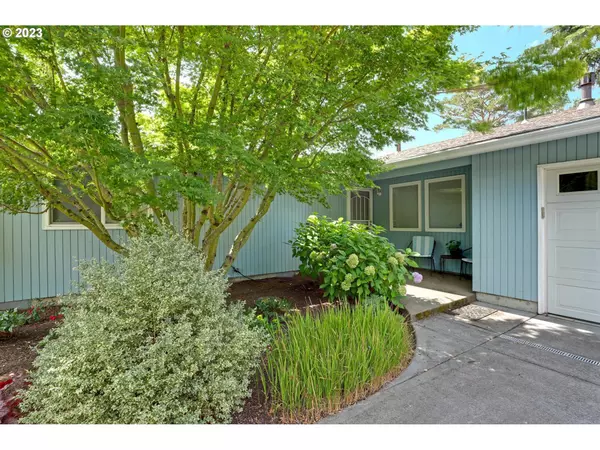 Portland, OR 97219,13159 SW 63RD PL