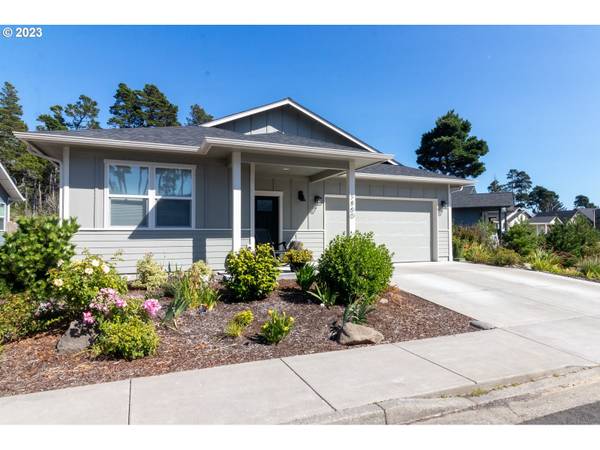 3860 NANDINA DR,  Florence,  OR 97439