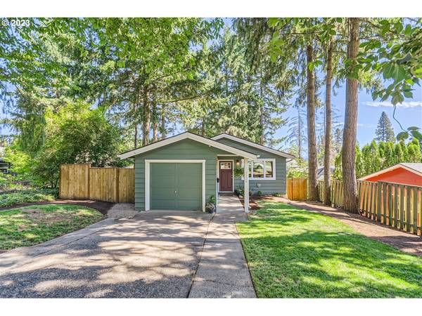 6924 SW 28TH AVE, Portland, OR 97219