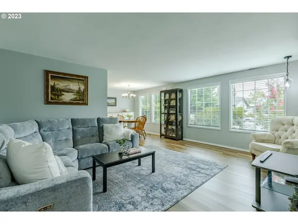 Springfield, OR 97478,316 70TH ST