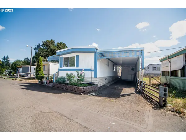 34956 SEAVEY LOOP RD #73, Eugene, OR 97405