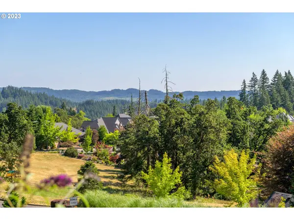 2784 W 29TH AVE, Eugene, OR 97405