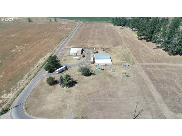 6501 S ANDERSON RD, Aurora, OR 97002