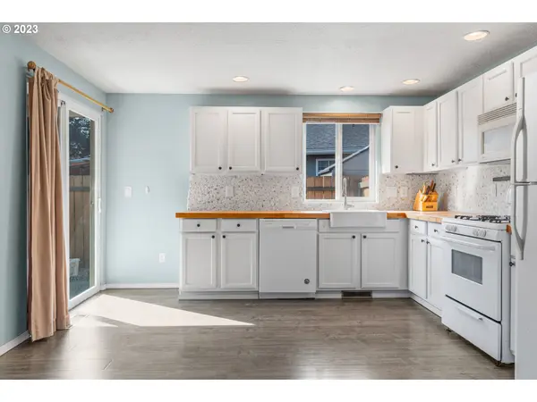 2829 Boston ST SE, Albany, OR 97322