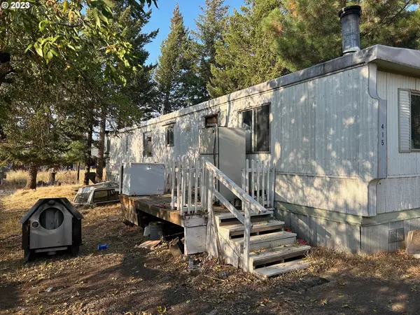 Goldendale, WA 98620,415 W PUTMAN ST