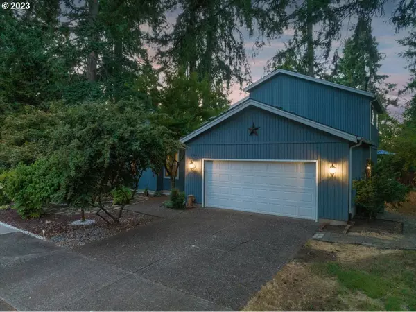 West Linn, OR 97068,2641 WAKEROBIN CT