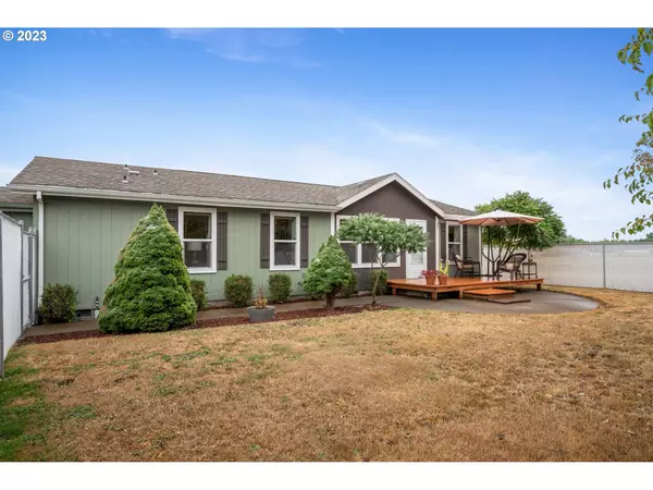 Molalla, OR 97038,720 ORIENTAL CT