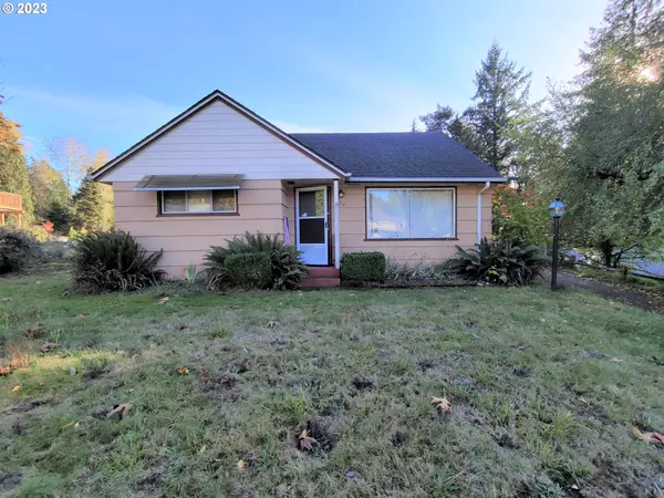 2924 AMMONS DR, Longview, WA 98632