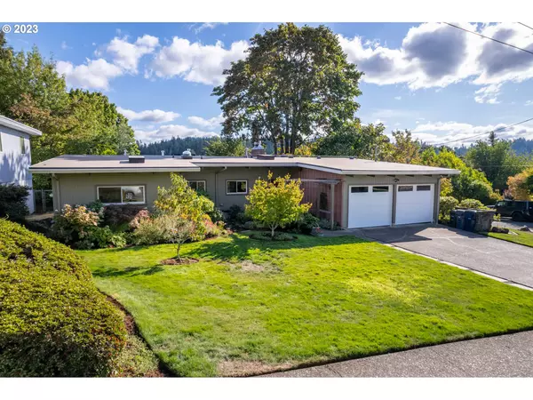 490 W 26TH AVE, Eugene, OR 97405