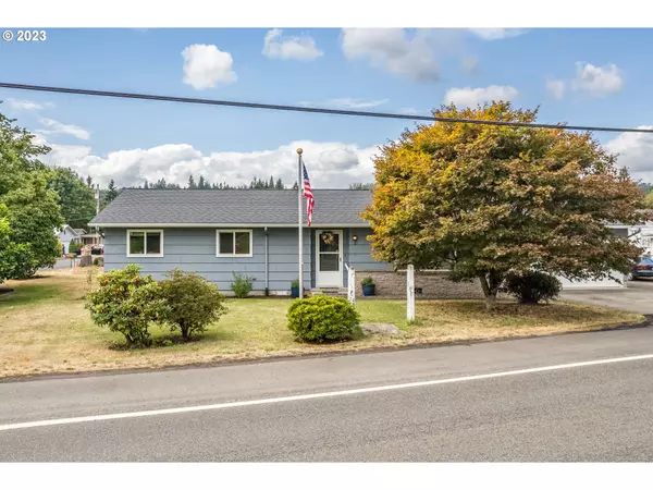 1813 WESTSIDE HWY, Kelso, WA 98626