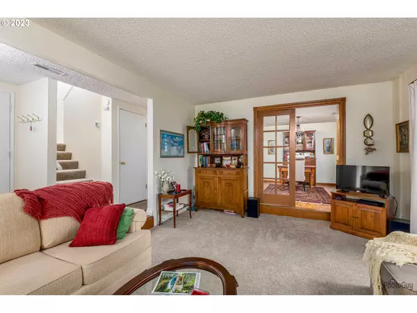 Eugene, OR 97401,1500 NORKENZIE RD #45