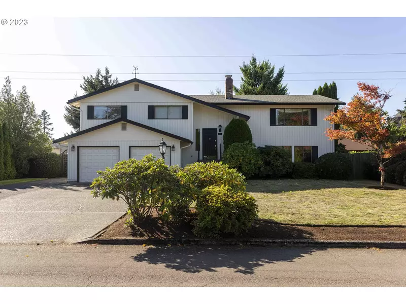 13310 NE 11TH AVE, Vancouver, WA 98685